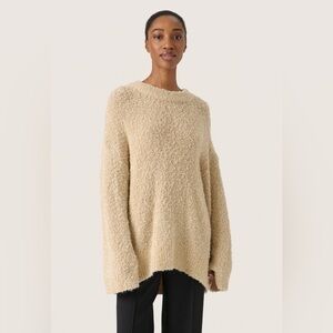 SOAKED IN LUXURY Women's Tan oversized L/XL Turtleneck Sweater NWT